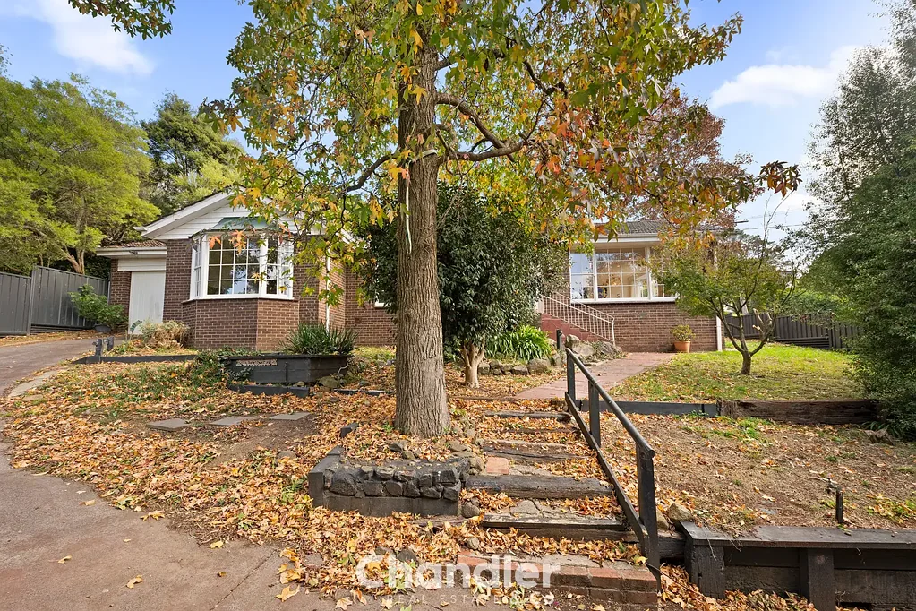 Upwey 3कमरा Elevated Elegance in the Foothills of the Dandenong Ranges