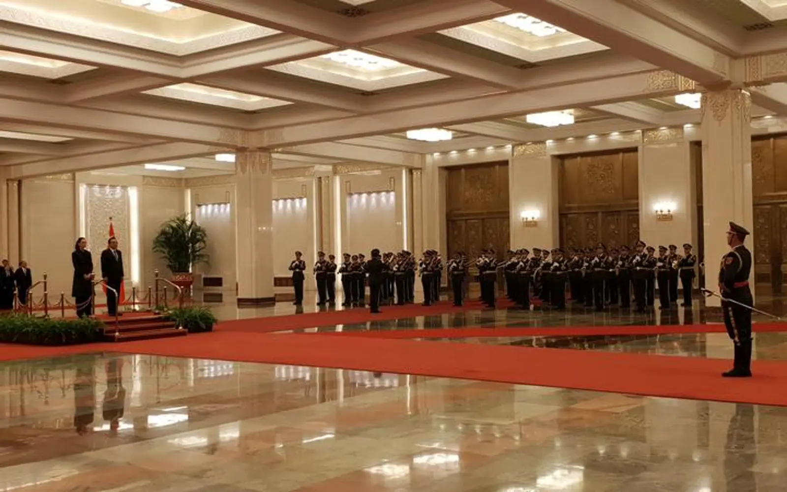 新中两国签署四项协议，并发表联合声明，共同应对气候变化