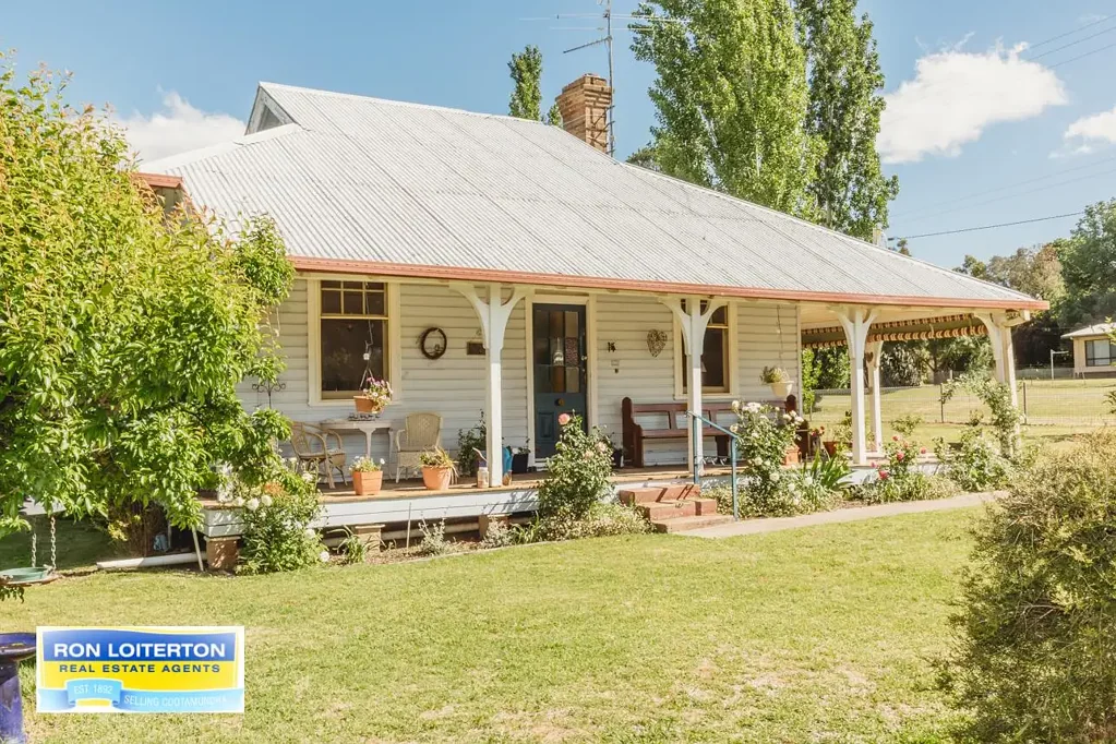 Wallendbeen 3Phòng ngủ FORMER POLICE RESIDENCE