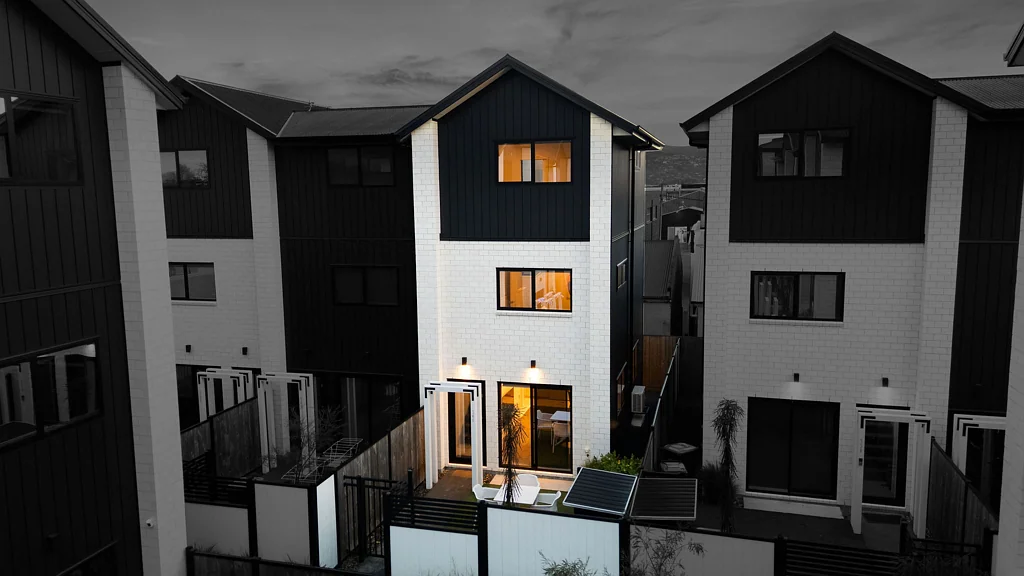 Christchurch Central 2chambre 575,000 ASKING | FURNISHED | AIRBNB-ZONED IN CBD