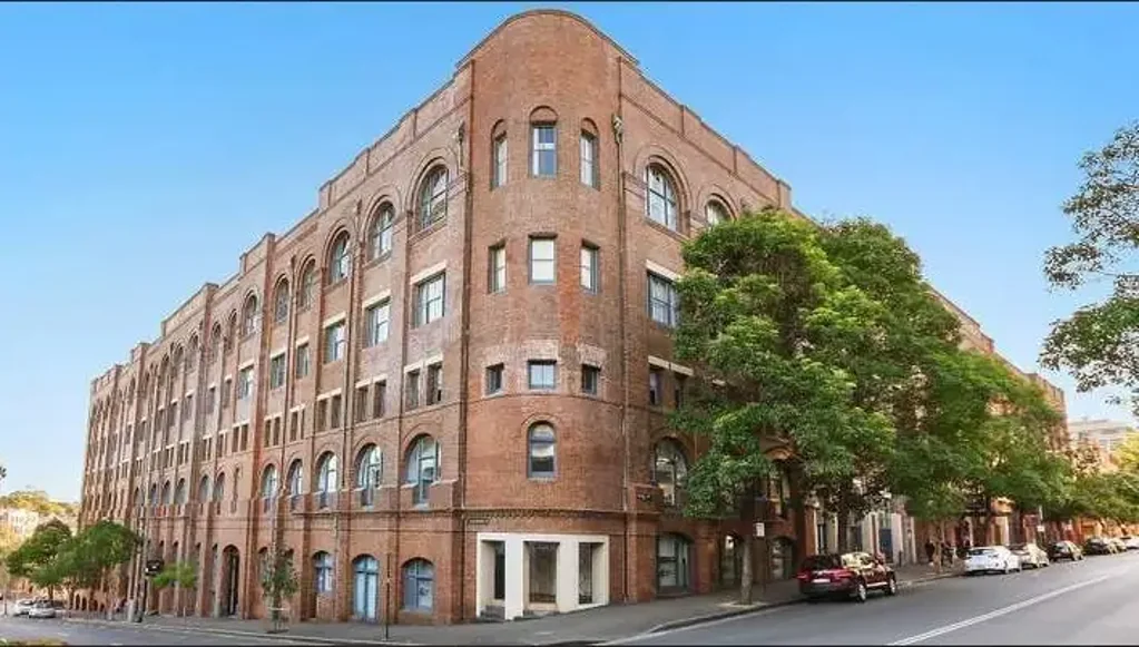 Modern Inner-City Living in Character Warehouse Apartment