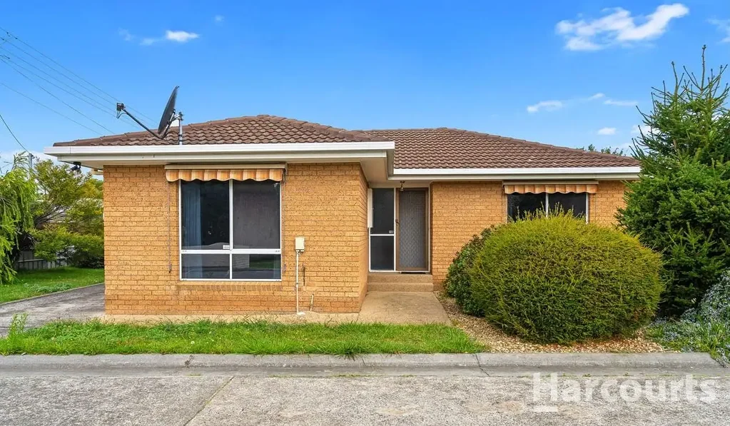 Freshly Updated 2 Bedroom Unit