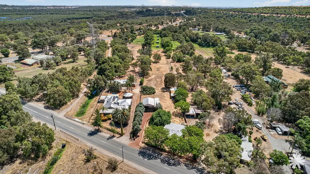 27 Mandogalup Road, Mandogalup, WA 6167