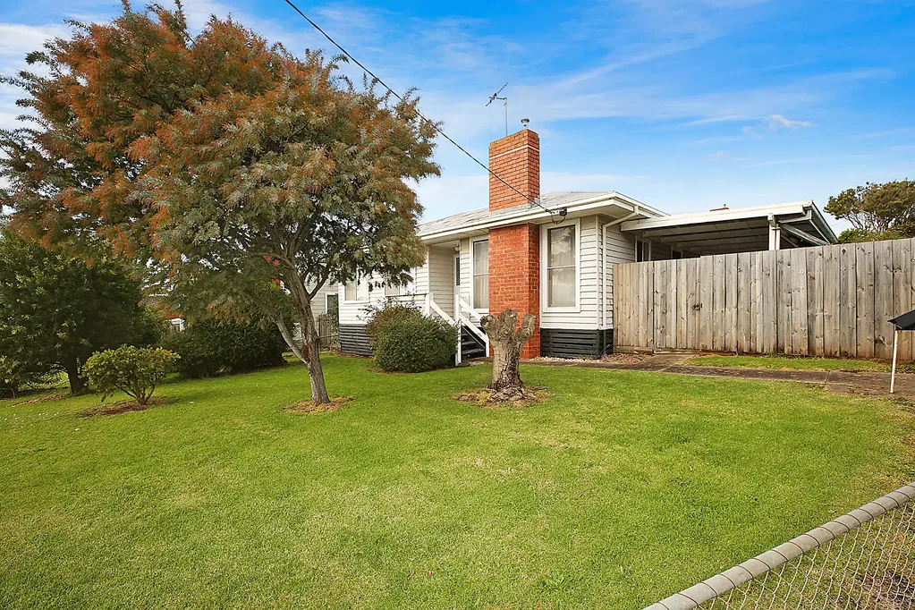 TWO BEDROOM NORTH WARRNAMBOOL HOME