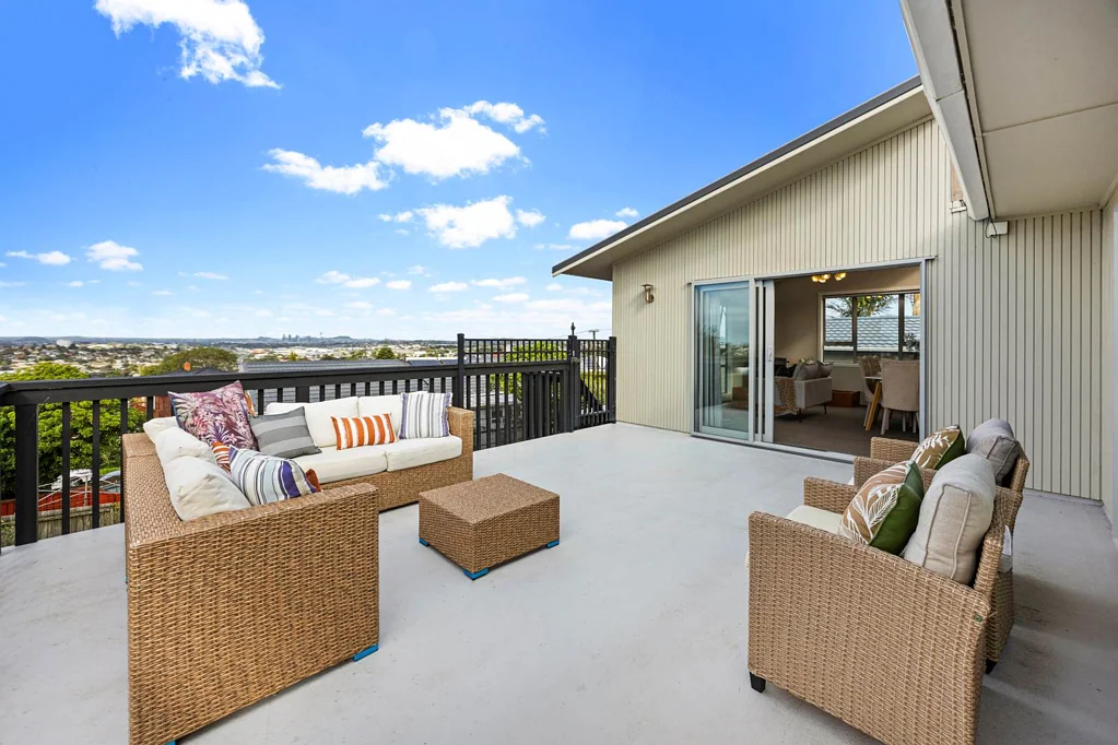 245 Sunset Road, Sunnynook, North Shore City, Auckland