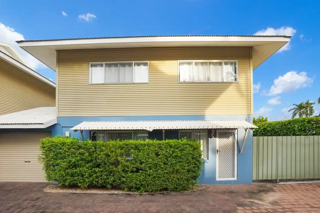 Stuart Park 3ਬੈੱਡਰੂਮ END TOWNHOUSE IN TERRIFIC LOCATION!