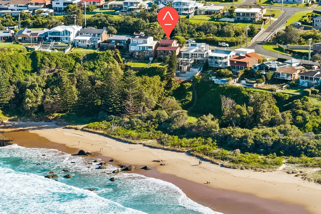 Kiama Downs 4房  Rare Beachfront Reserve with Ocean Views & Unlimited Potential