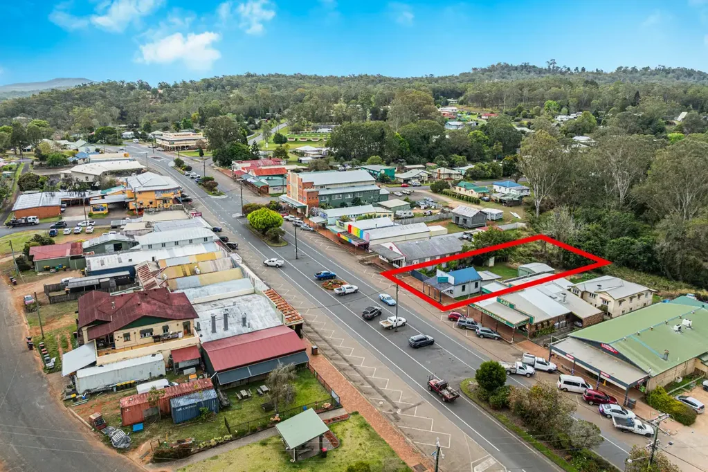 Ravenshoe 1Habitaciones Investment Opportunity � Tenanted Hair Salon in the Heart of Ravenshoe
