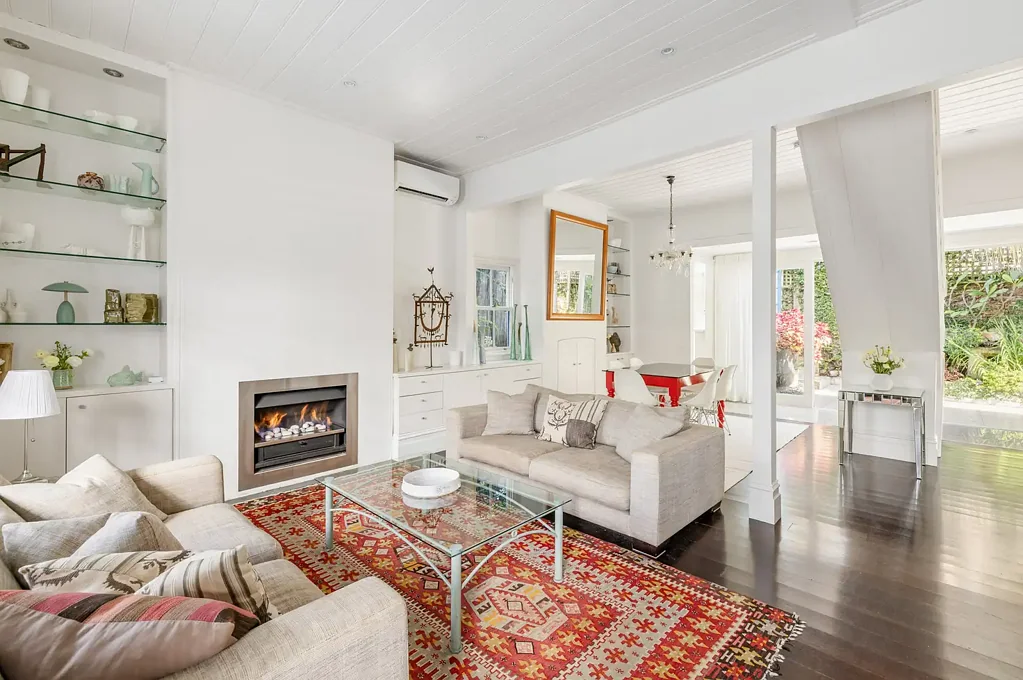 Paddington 4Habitaciones 12m wide freestanding cottage in top-end Paddington pocket
