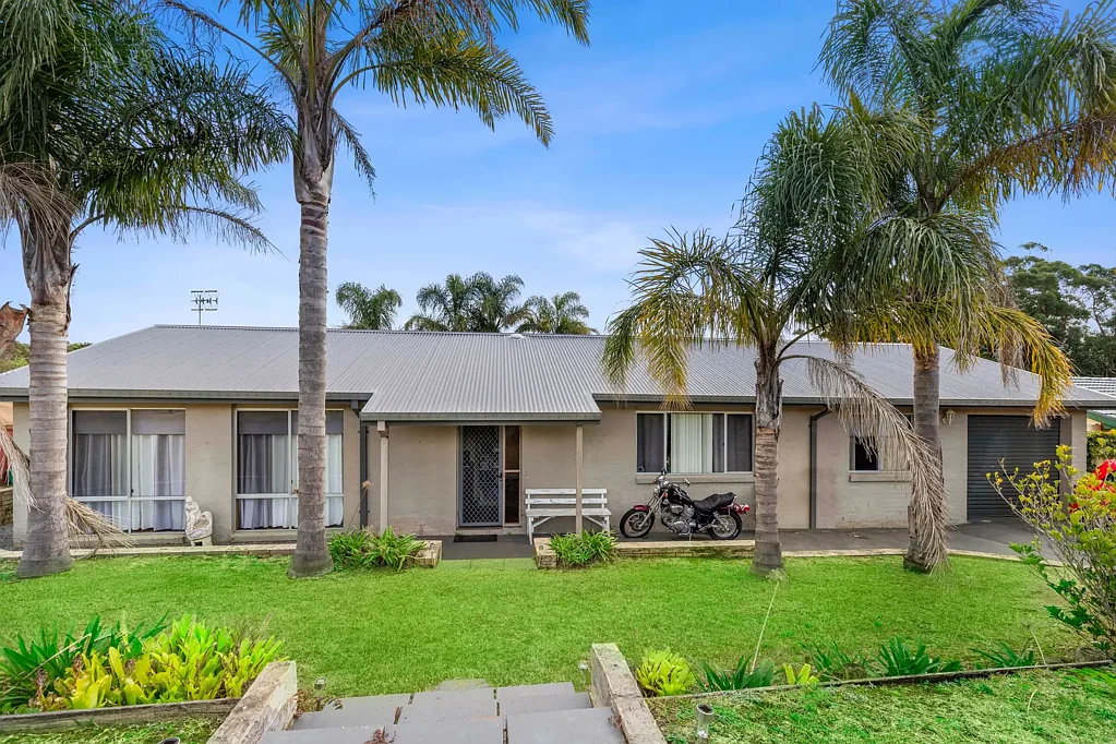 Ulladulla 5房  Single Level Family Home