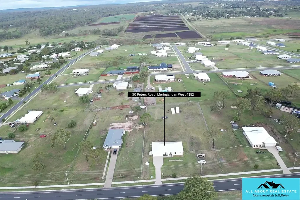 30 Peters Road, Meringandan West, QLD 4352