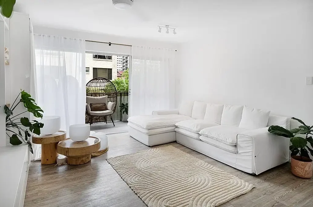 Surfers Paradise 2Zimmer FULLY RENOVATED, NORTH FACING BEACHSIDE APARTMENT