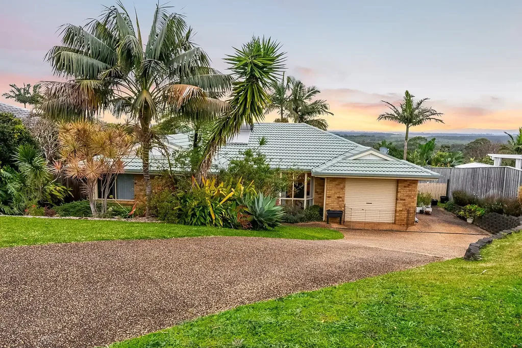 Lennox Head 3બેડરૂમ VIEWS, SPACE & FUTURE POTENTIAL