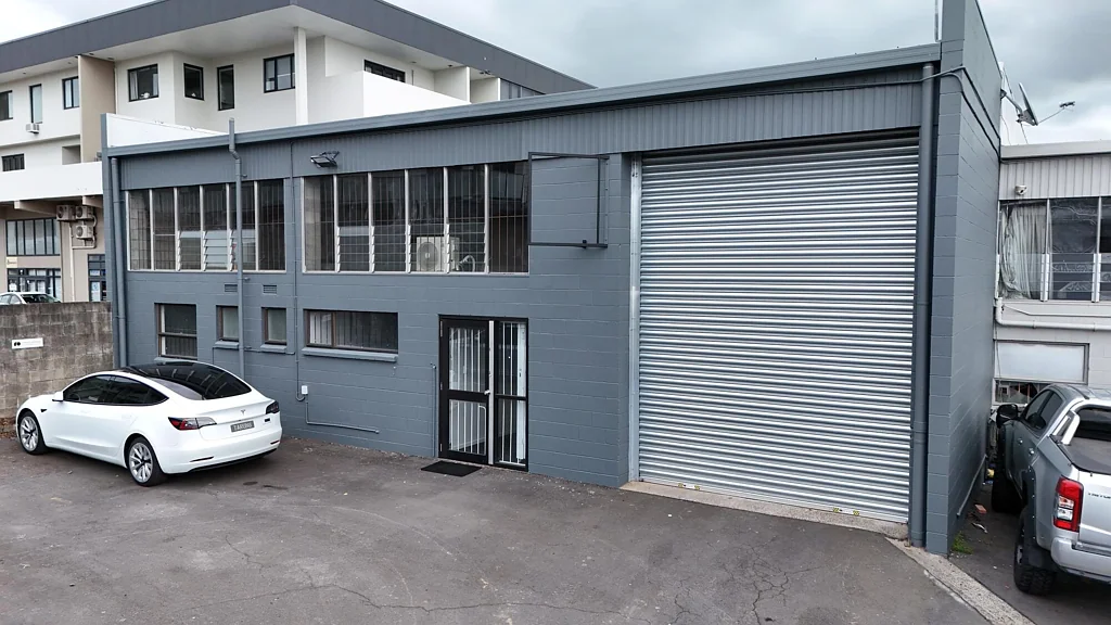 Manukau Vacant & Fully Refurbished | Move-In Ready