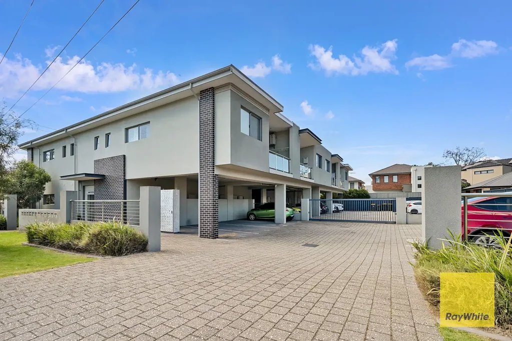 1/40 Muir Street, Innaloo, WA 6018