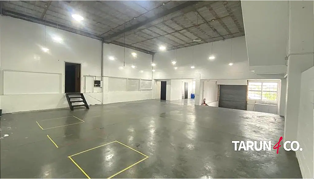 Birkenhead 200sqm Warehouse in Birkenhead - 5m Stud Height