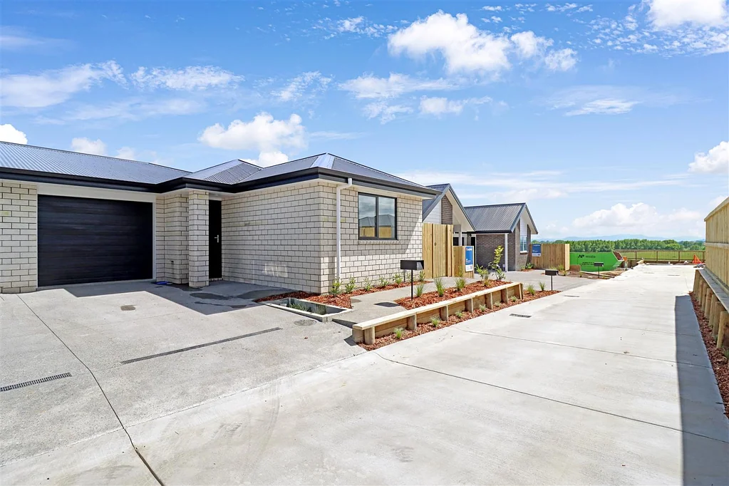 Rototuna North 3 Bedroom Effortless Living in a Location You’ll Love!