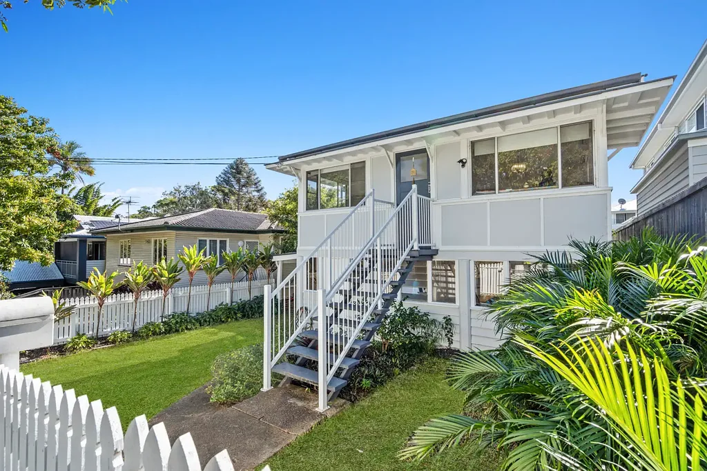 Charming Bayside Home in Wynnum’s Sought-After Pocket