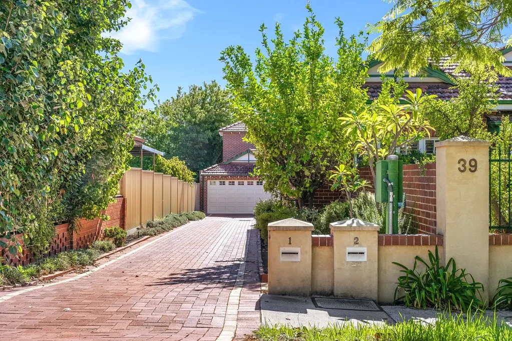 1/39 McMaster Street, Victoria Park, WA 6100