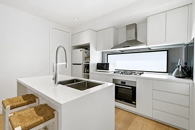 Box Hill 3房  Prime Box Hill Position with Modern Low-Maintenance Living