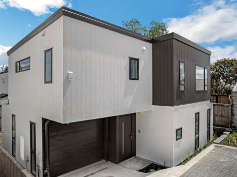 Torbay 4部屋 CCC and Title issued! Ready to move in!