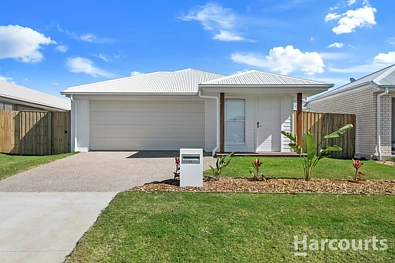 71 Dougan Street, Point Vernon, QLD 4655, 4 Bedrooms, 3 Bathrooms, House