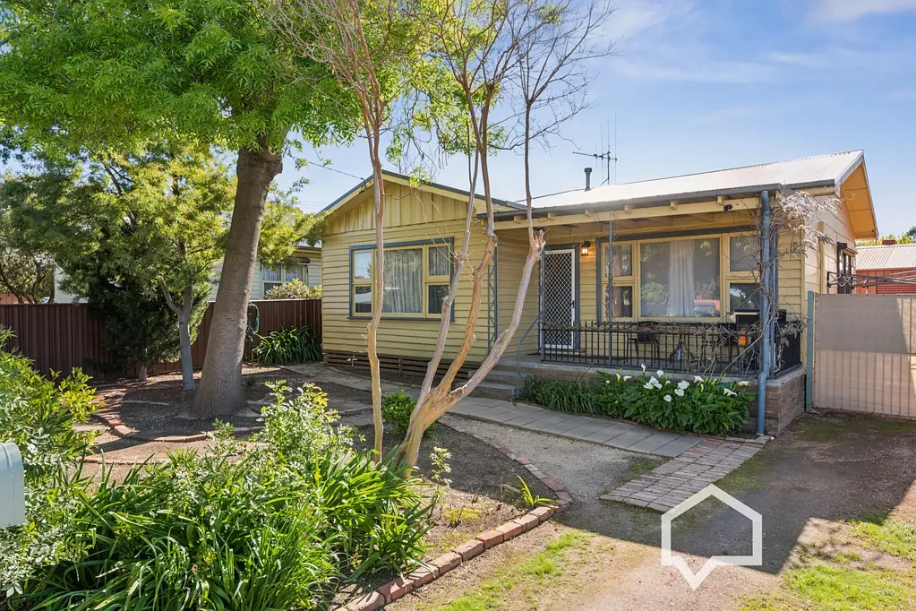 California Gully 2कमरा Comfortable Two-Bedroom Home with Spacious Shed