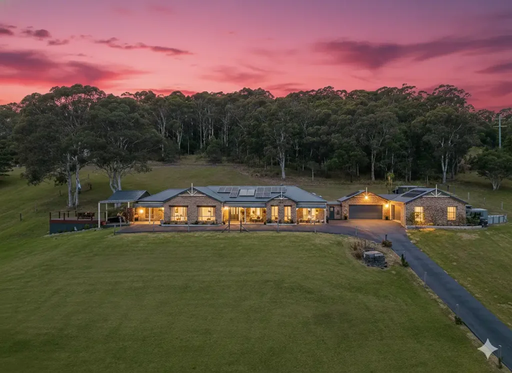 2 Chaplin Place, Albion Park, NSW 2527