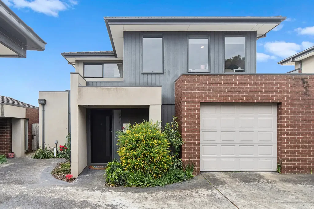 Frankston 3Zimmer Contemporary Townhouse Offering Effortless Modern Living