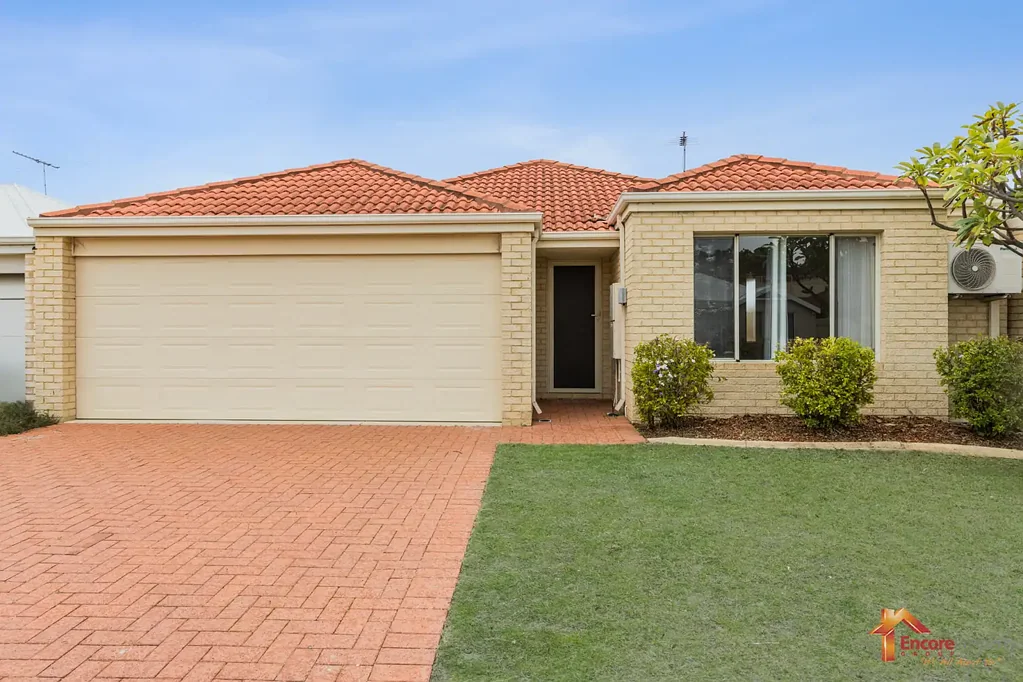 11 Bampton Road, Orelia, WA 6167