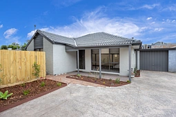 2/11 O'Grady Avenue, Frankston