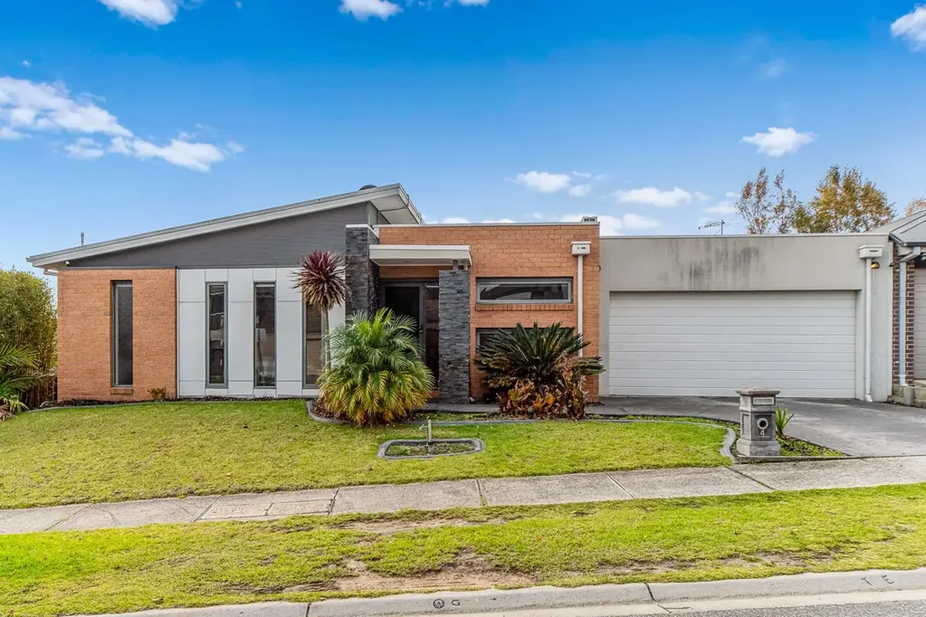4 Millicent Road, Langwarrin, VIC 3910
