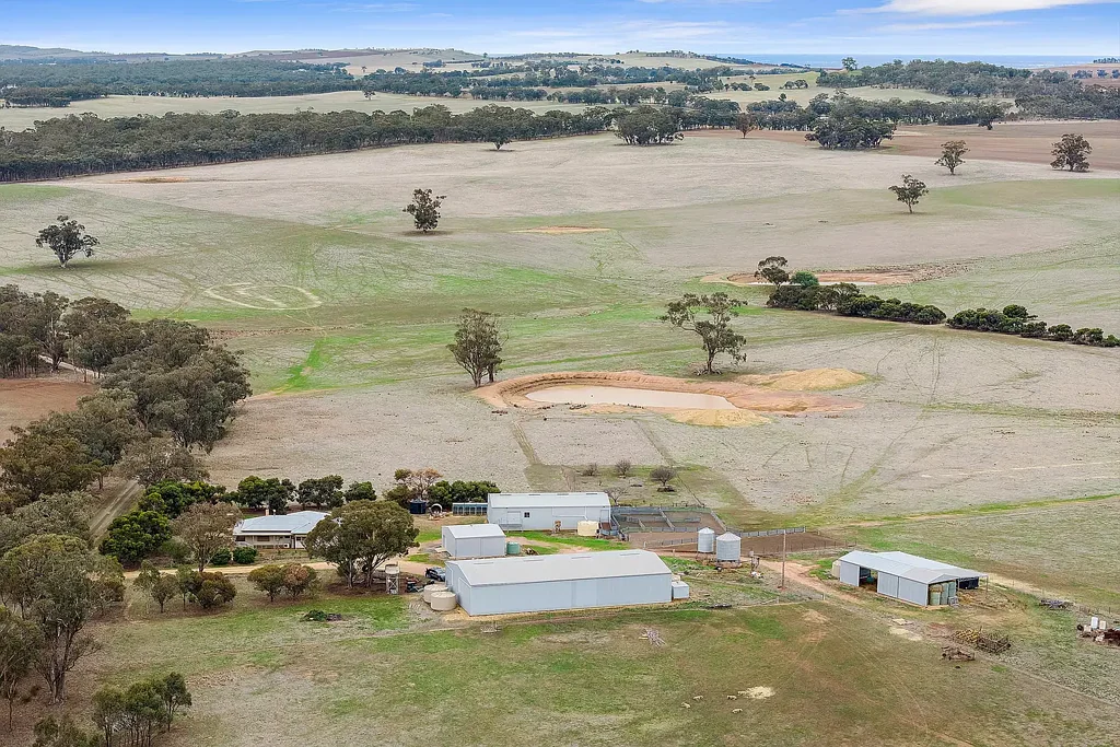 Colbinabbin "ORANA" Versatile Agricultural Opportunity - 590.92ha/1460acs