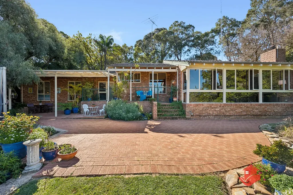 1a Dreyer Road, Roleystone, WA 6111