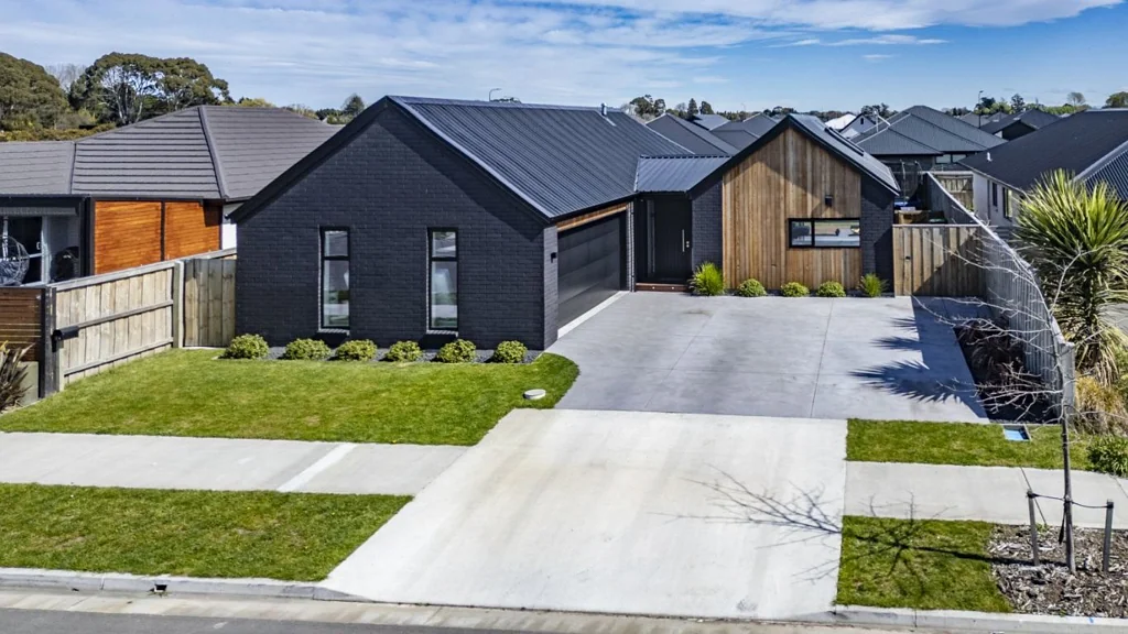 24 Nathaniel Archer Street, Woodend, Waimakariri