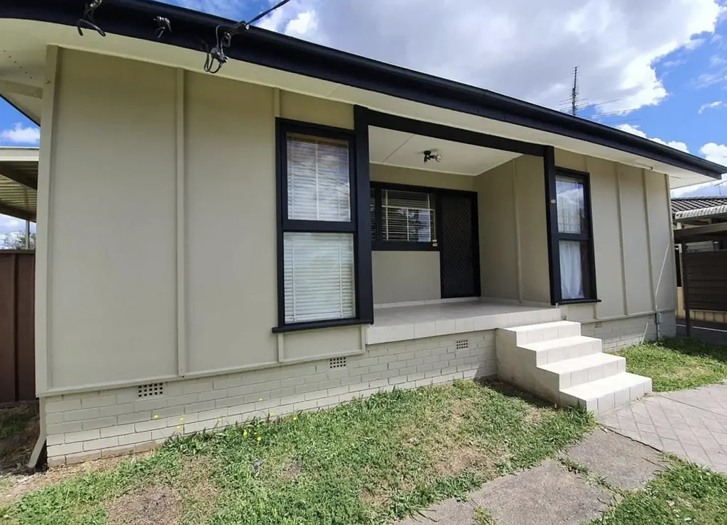 Comfortable Family Living in a Convenient Location
