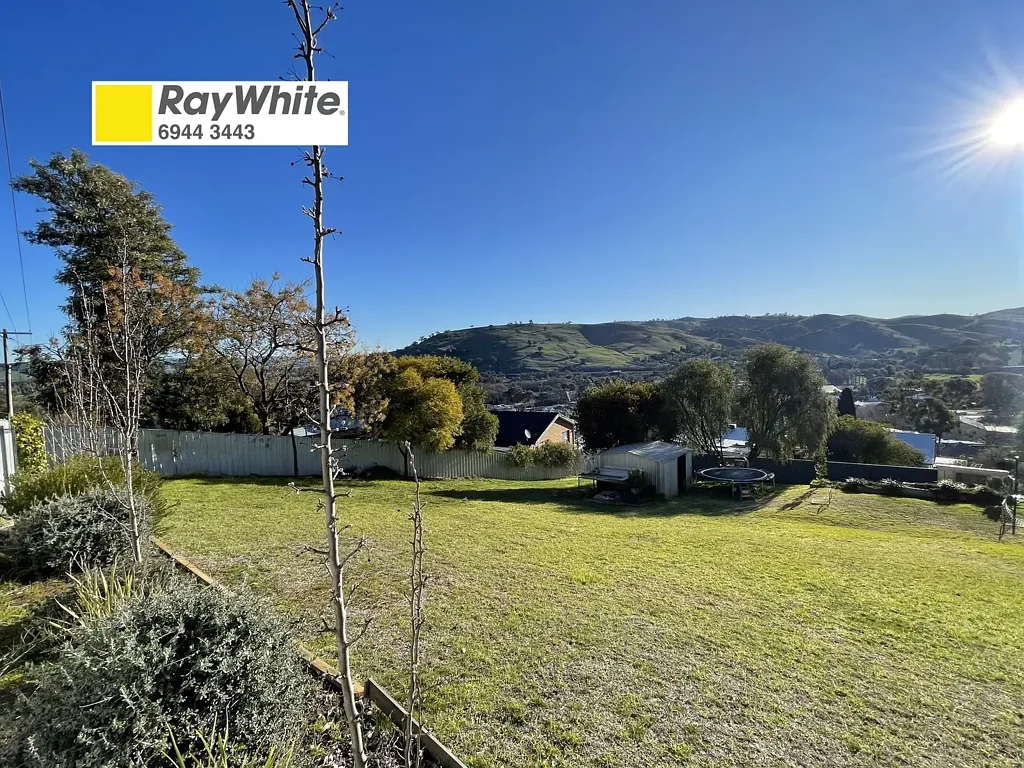 Gundagai Building block with a VIEW !!
