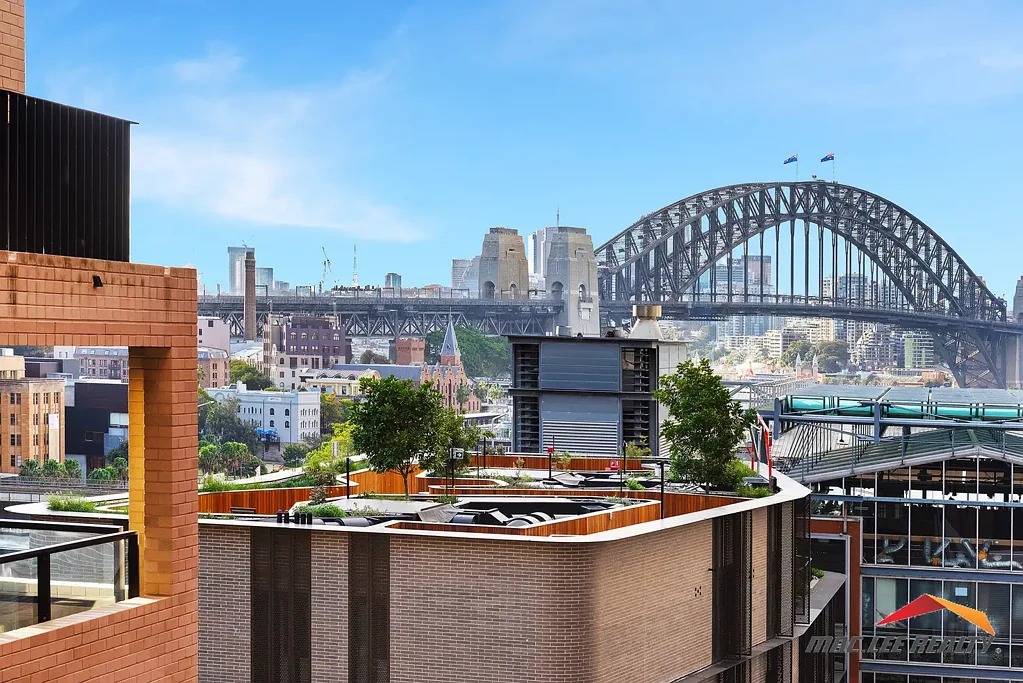 Exclusive Luxury Harbourside Apartment with Harbour Bridge and Water Views - Loftus Lane Quay Quarters