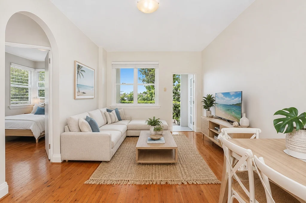 Spacious garden apartment in great Bondi Beach location