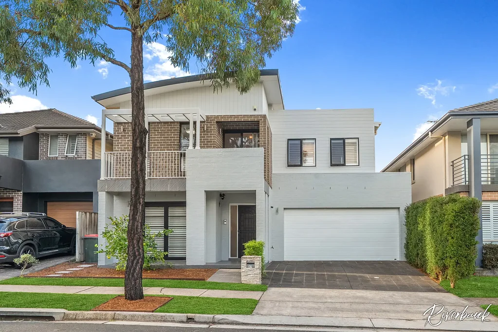*Deposit Taken* Contemporary Family Home in Prized Location