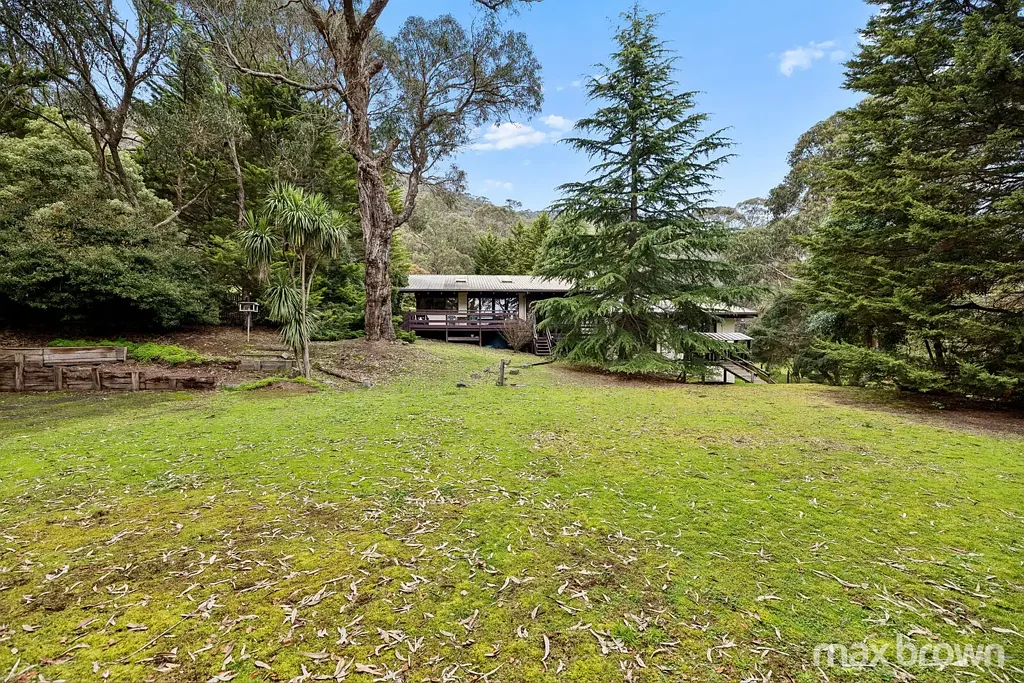 Montrose 3ਬੈੱਡਰੂਮ FAMILY HOME SET ON PRIVATE ACRE