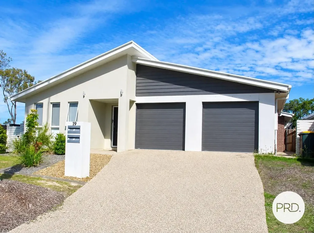 19a/Marloo Drive, Tannum Sands, QLD 4680, 3 Bedrooms, 2 Bathrooms, House