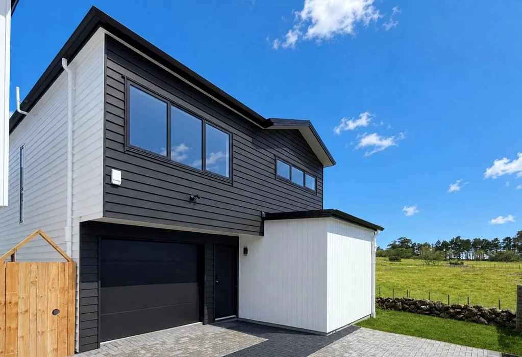Mangere Bridge 3 Bedroom Brand-New Freehold Living