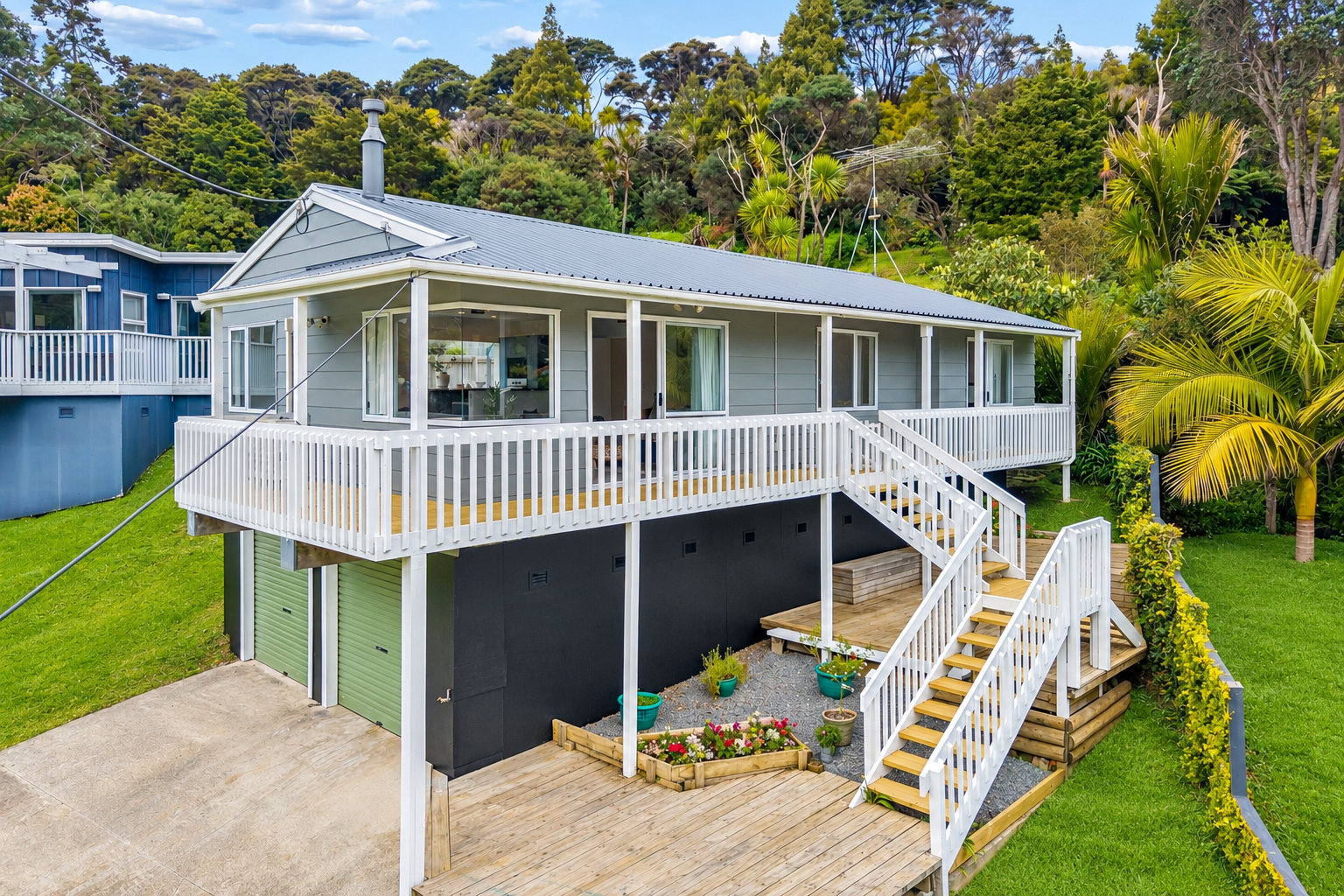 37 Foster Avenue, Huia