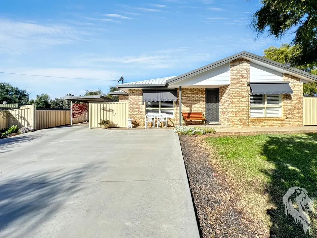 Narrabri 3ਬੈੱਡਰੂਮ The Best of Both Worlds - Lifestyle Living with Contractor-Ready Infrastructure