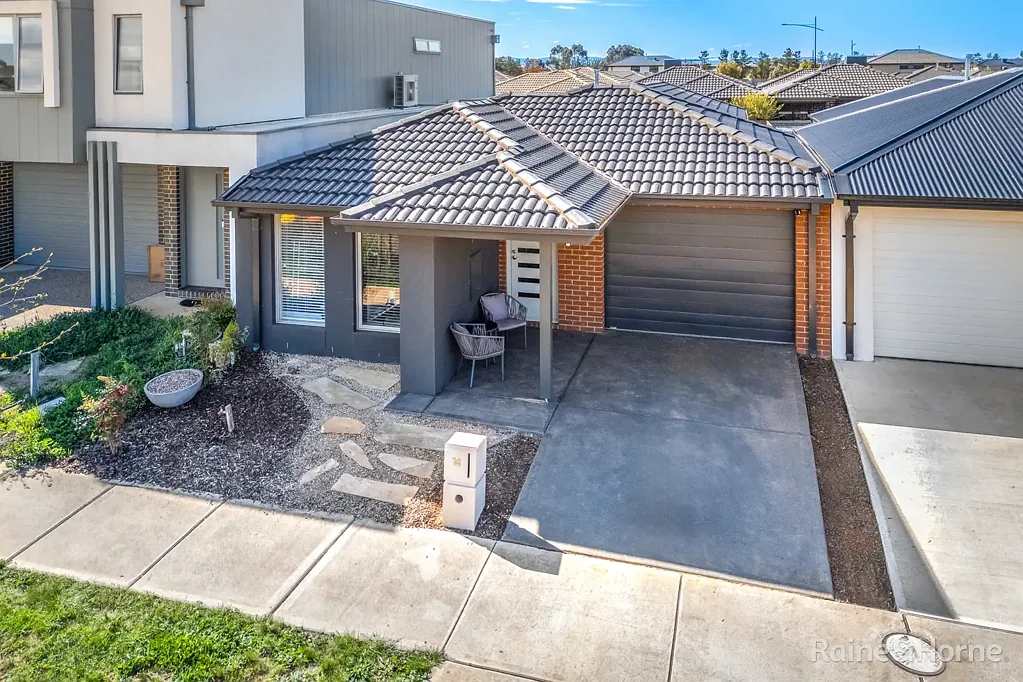 14 Akthar Avenue, Rockbank, VIC 3335