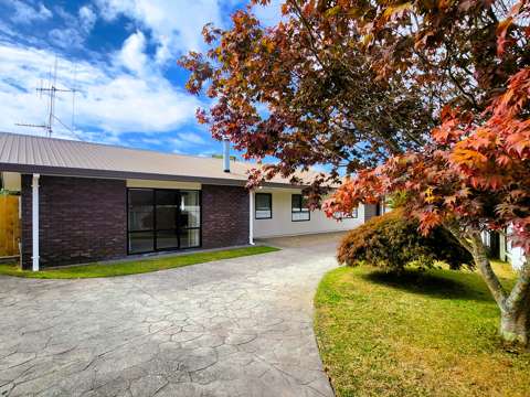 Cambridge 3房  Low-Maintenance Home in a Prime Location!