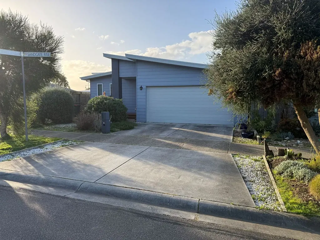 Cowes 3房  A North-Facing Lifestyle in an Exceptional Cowes Setting