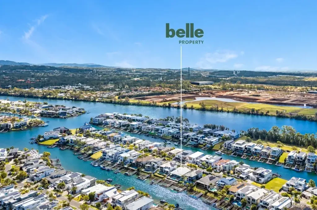 AVALIBLE NOW - Exceptional Waterfront Living with Private Pontoon & Pool in Helensvale.