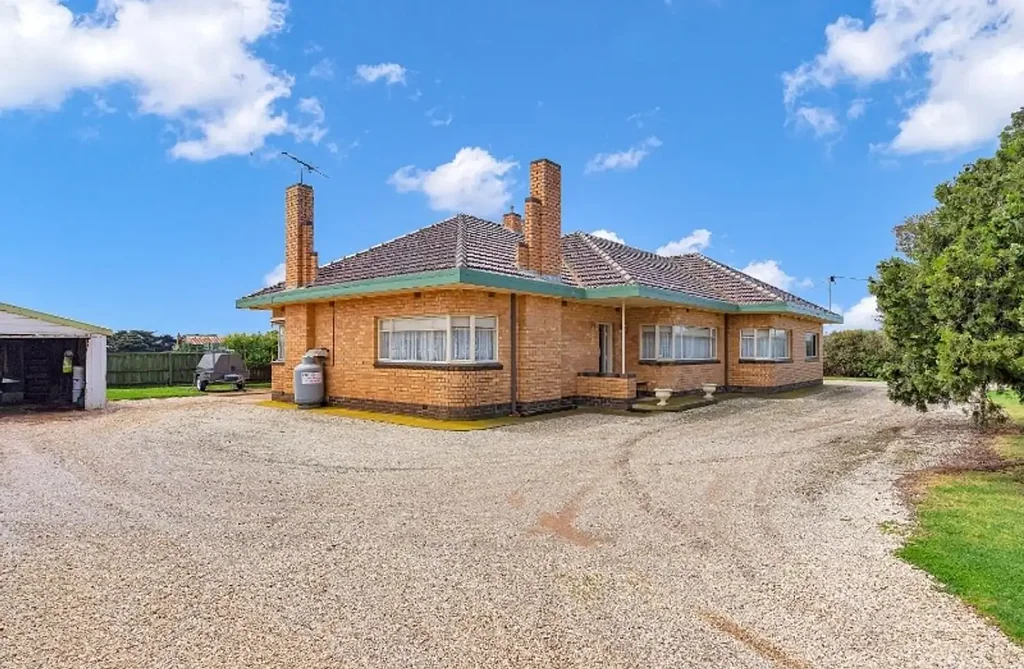 Escape To The Country